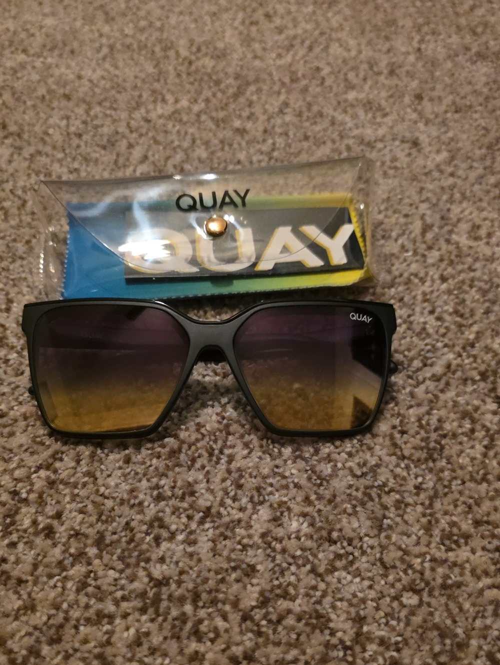Quay Australia LEVEL UP Sunglasses